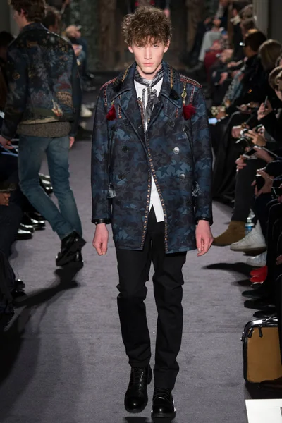 Look 66